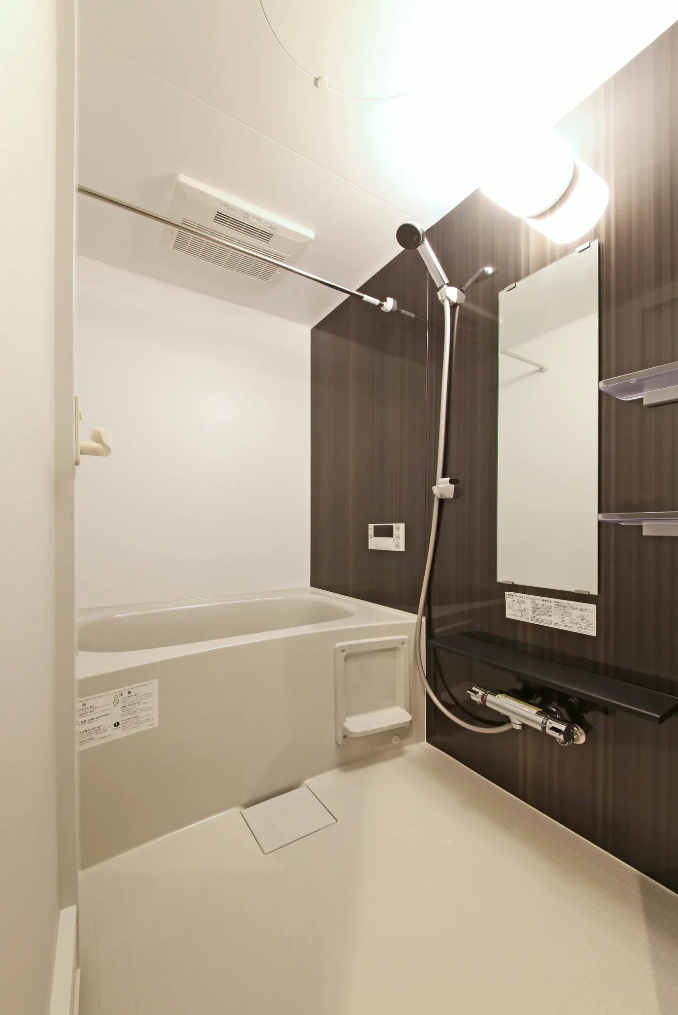 Apartment Building in Bunkyo-ku, Tokyo - PDJ Indonesia