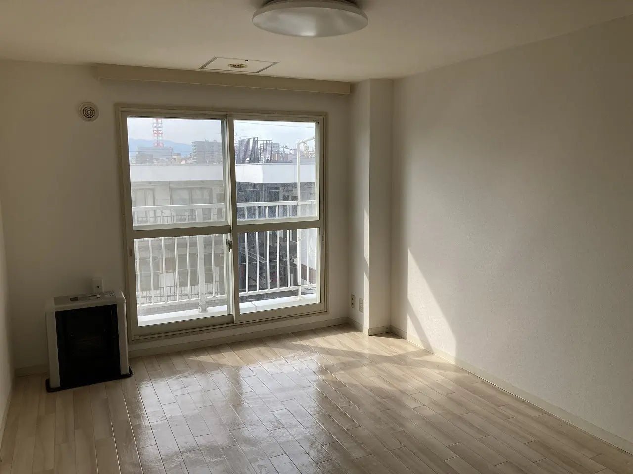 Apartment Building in Higashi-ku,Sapporo-shi, Hokkaido - PDJ Indonesia