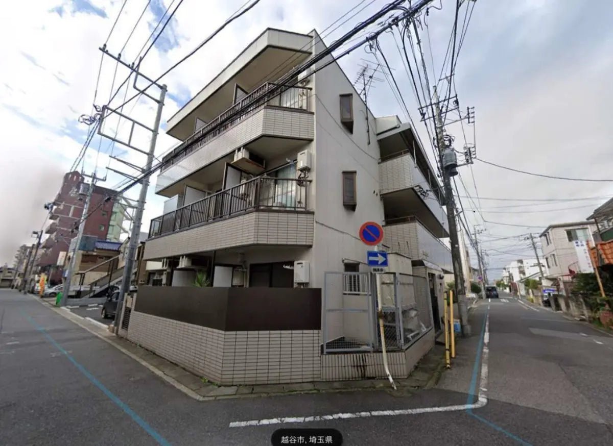 Apartment Building in Koshigaya-shi, Saitama - PDJ Indonesia