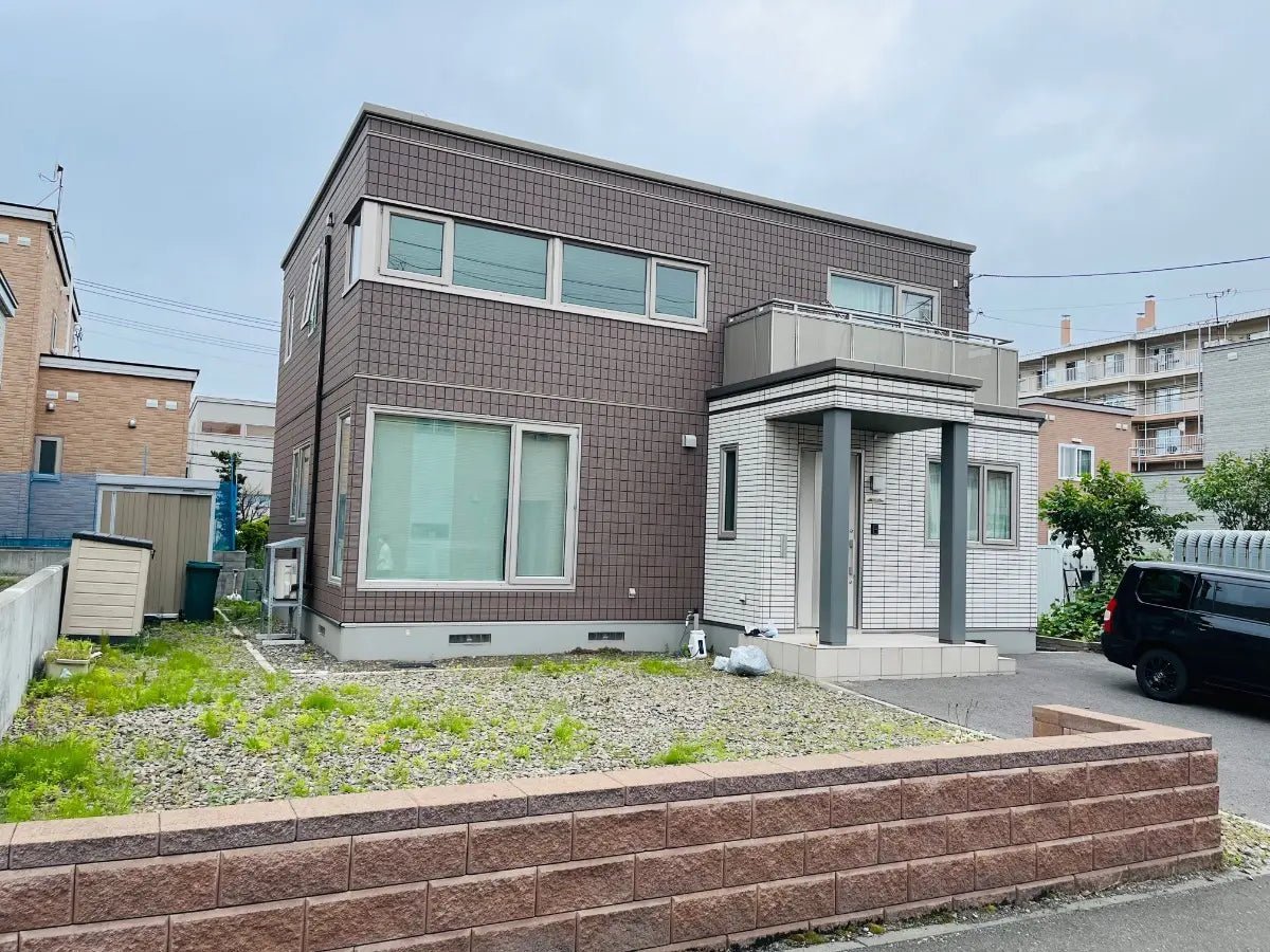 Atsubetsu Detached House - Spacious 3LDK Convertible to 5LDK - PDJ Indonesia