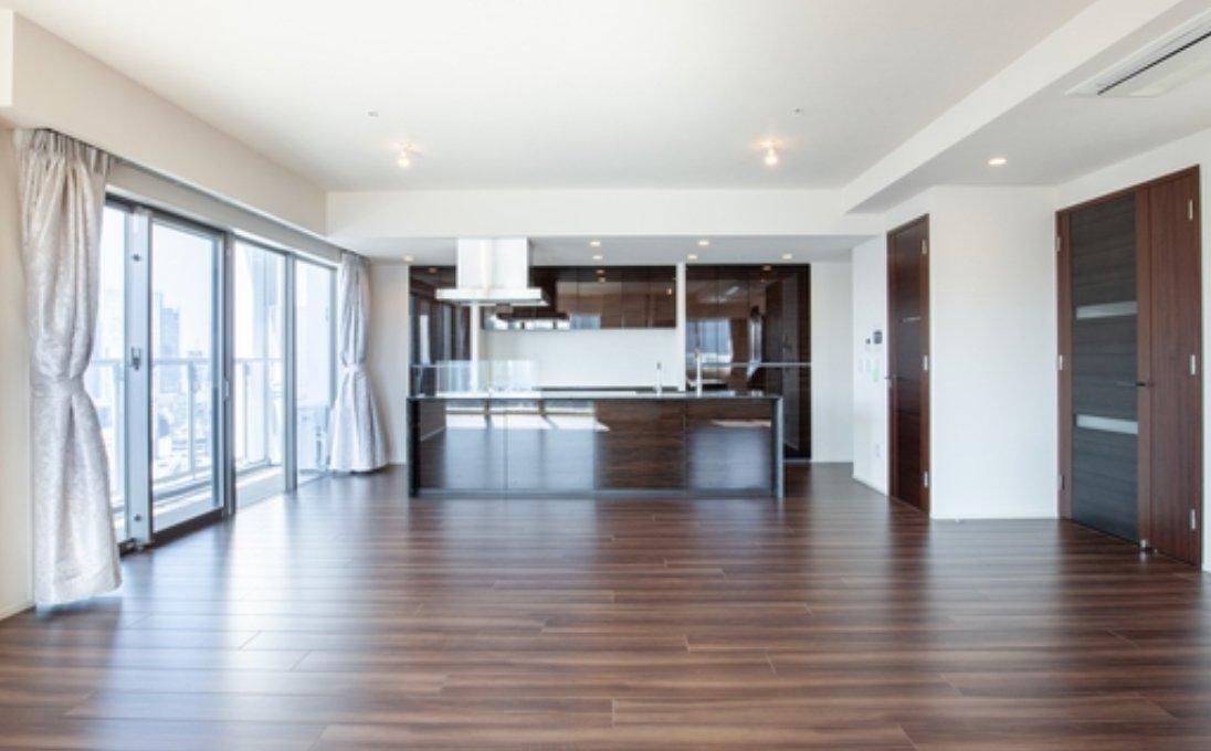 Brillia The Tower Tokyo Yaesu Avenue - PDJ Indonesia