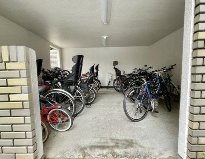 FLAT Midorigaoka, 4, Shibuya, Shibuya-ku - PDJ Indonesia