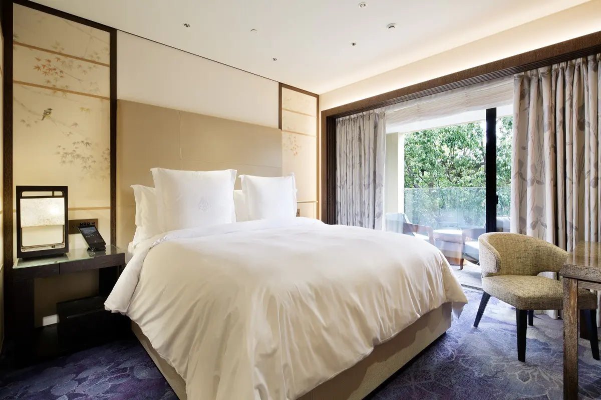 FOURSEASONS HOTEL RESIDENCE - PDJ Indonesia