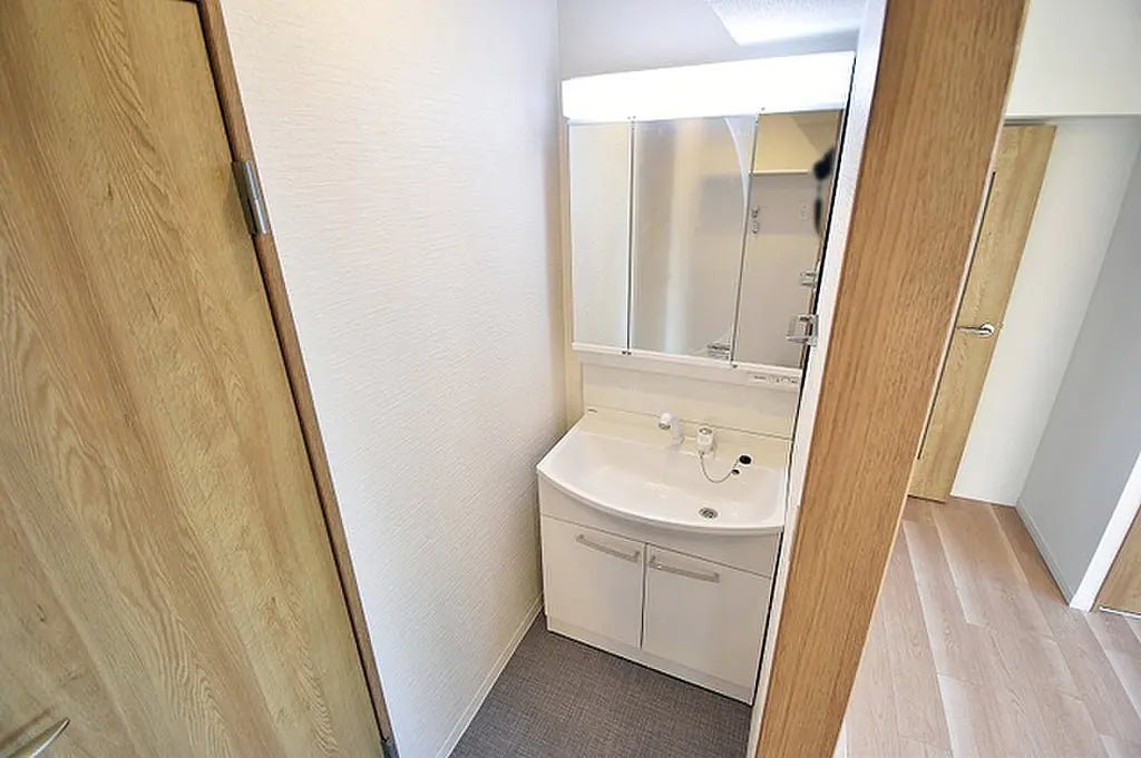 Komagata Musashino Mansion - PDJ Indonesia