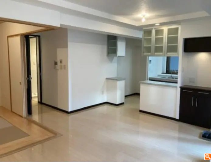 LIONS CITY KARASUMADORI - PDJ Indonesia