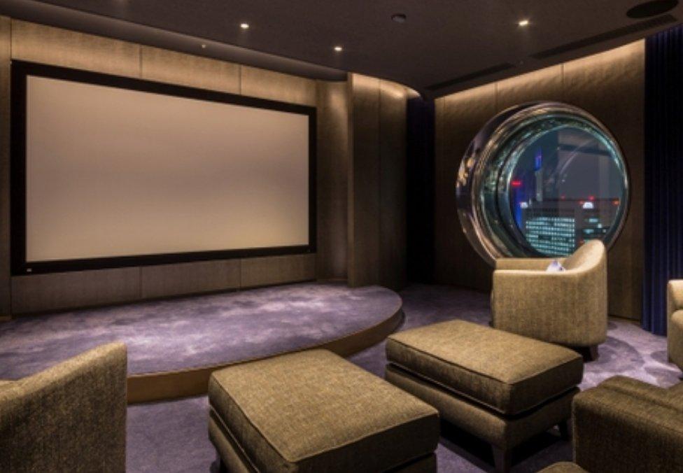 Park Court Aoyama The Tower - PDJ Indonesia