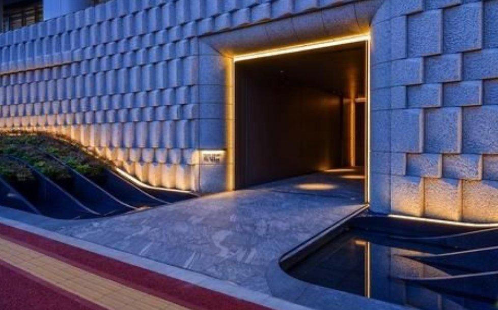 Park Court Aoyama The Tower - PDJ Indonesia