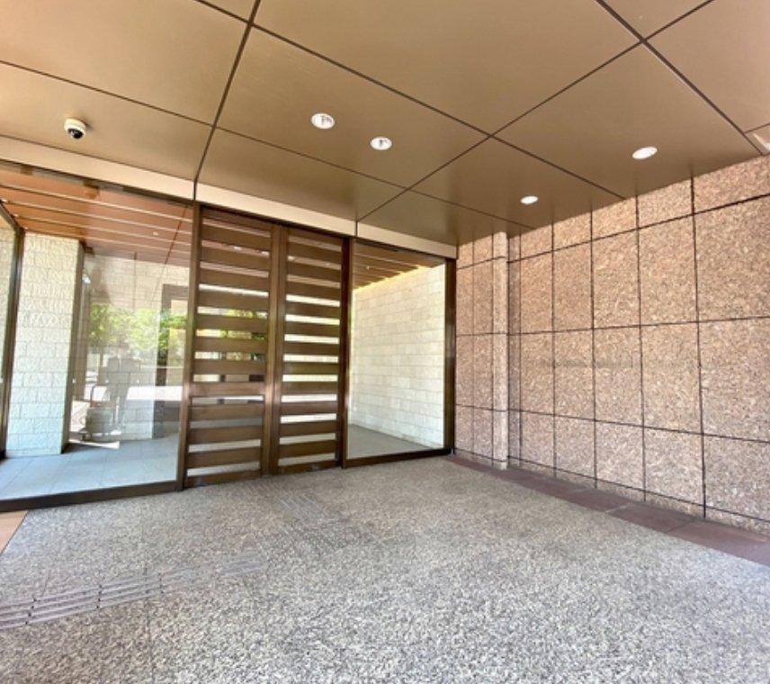 Park Court Azabu-juban The Tower - PDJ Indonesia