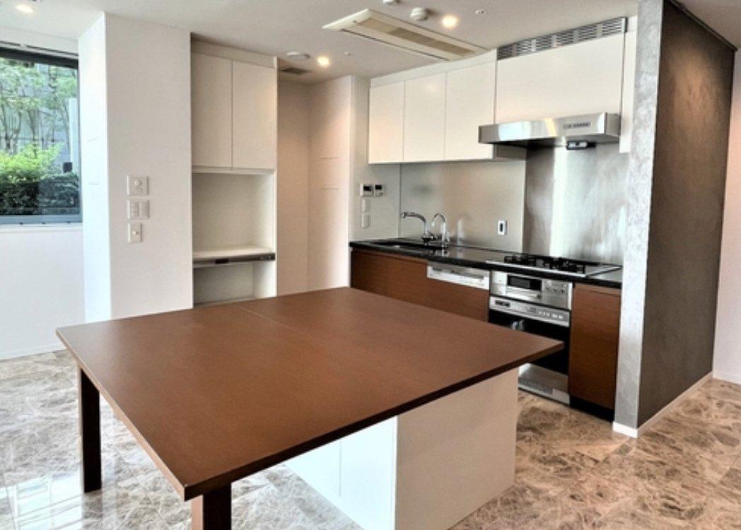 Park Mansion Roppongi - PDJ Indonesia