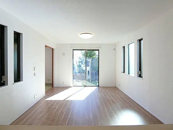 Proud Season Hibarigaoka House - PDJ Indonesia