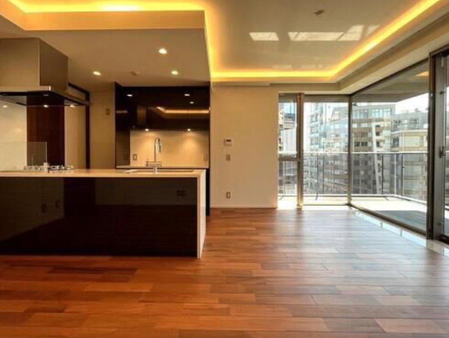 RoyalSeason Azabu Nagasaka - PDJ Indonesia