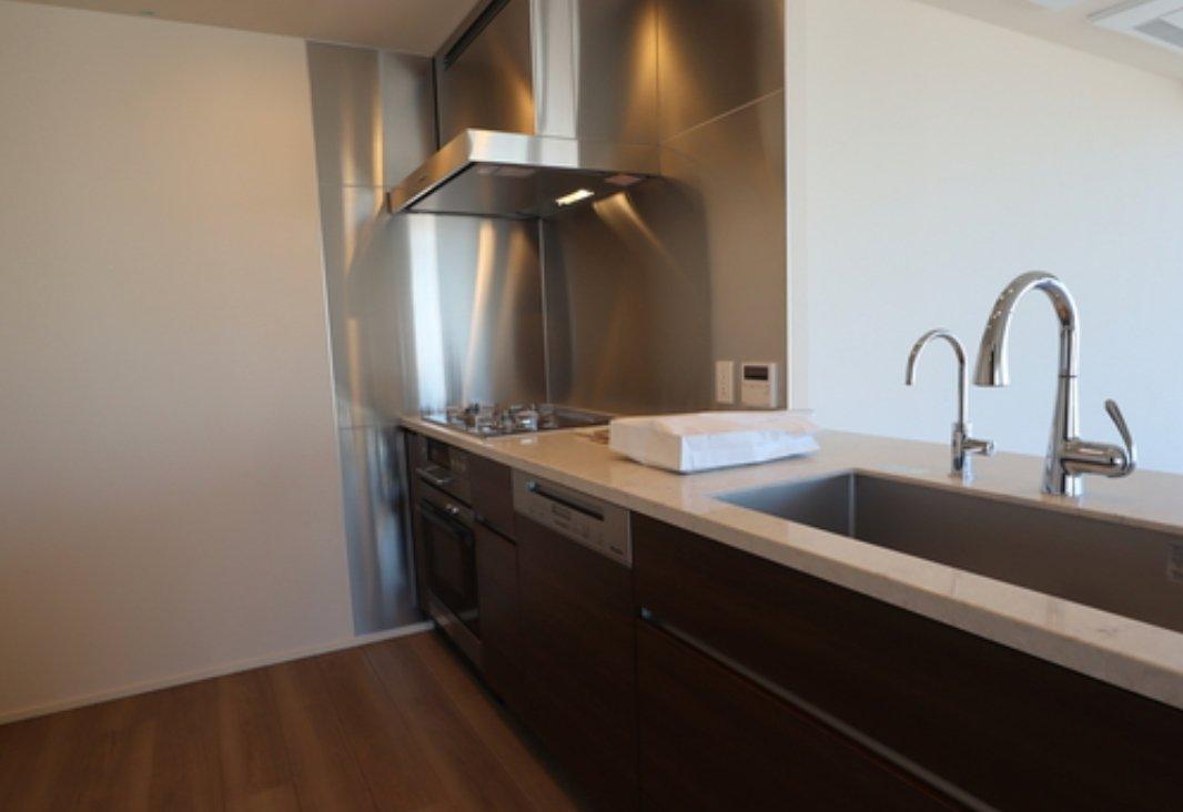 Shirokane THE Sky East Wing - PDJ Indonesia