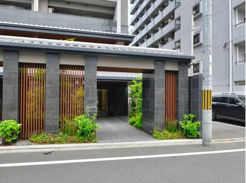 THE URBANEX KYOTOSANJODORI - PDJ Indonesia