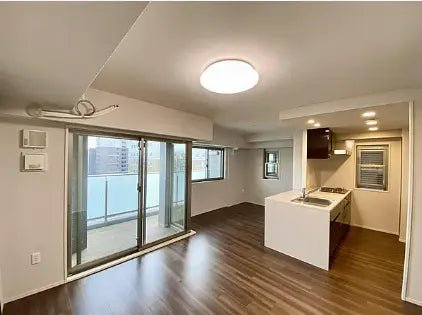 THE URBANEX KYOTOSANJODORI - PDJ Indonesia