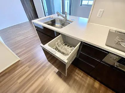 THE URBANEX KYOTOSANJODORI - PDJ Indonesia