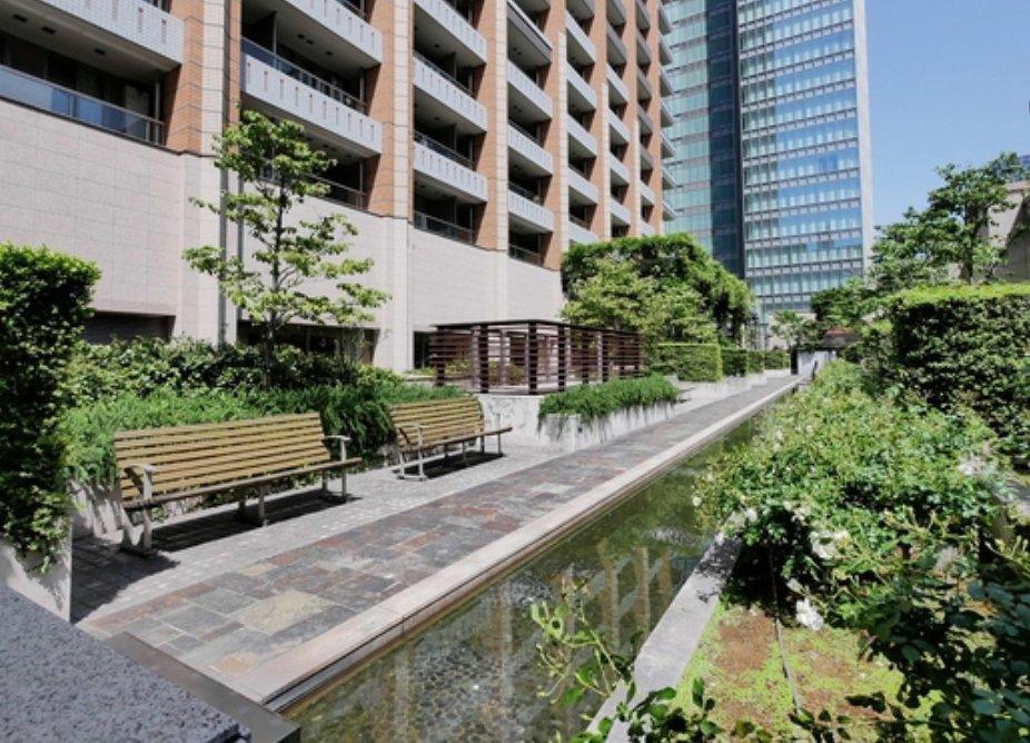 Tokyo Park Tower, 1, Kandajinbocho, Chiyoda-ku - PDJ Indonesia