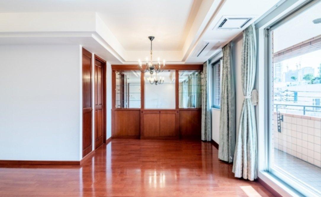 WESENT Akasaka Shinsaka - PDJ Indonesia