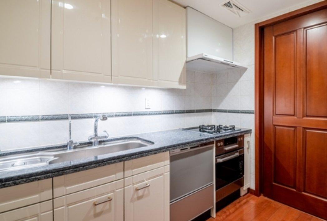 WESENT Akasaka Shinsaka - PDJ Indonesia